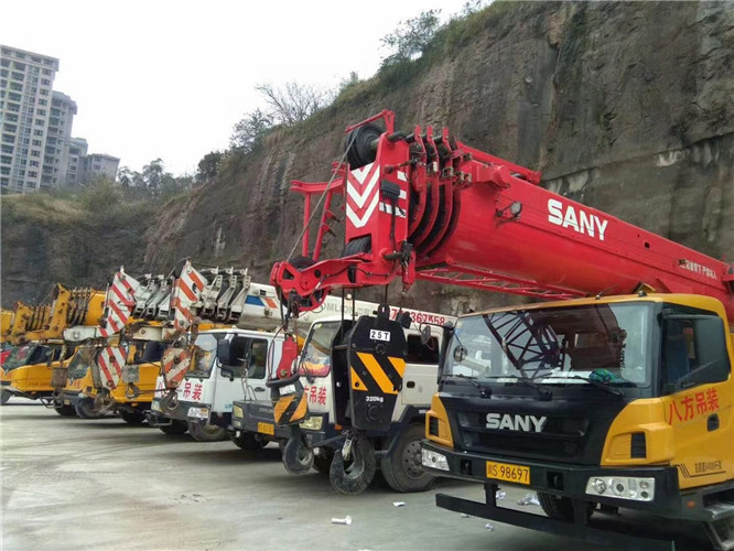 伊春市吊车出租按什么计费？台班费、单次费、里程费怎么算？